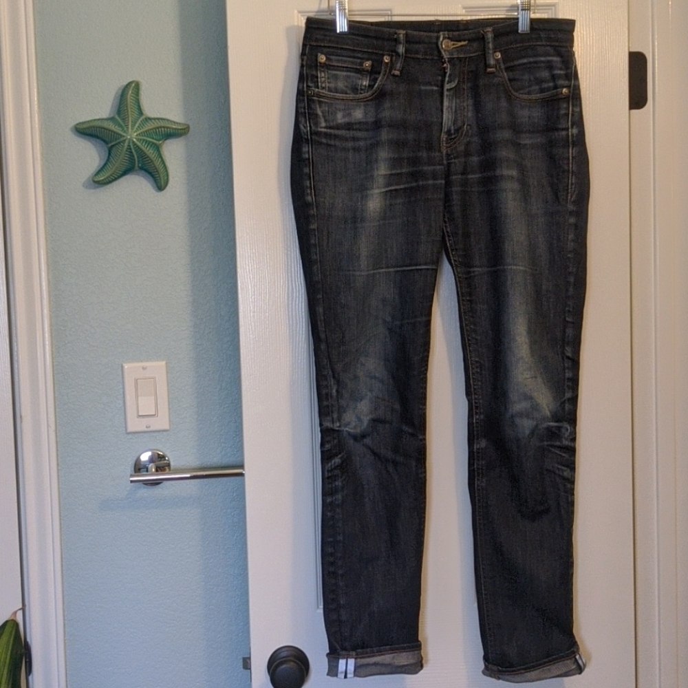 Levi's distressed commuter dark denim jeans 30/32